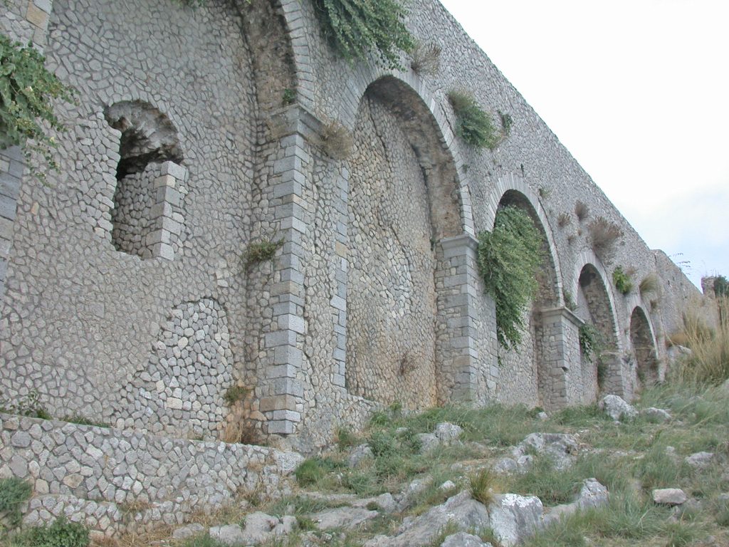 Complesso archeologico del Tempio di Giove Anxur a Terracina